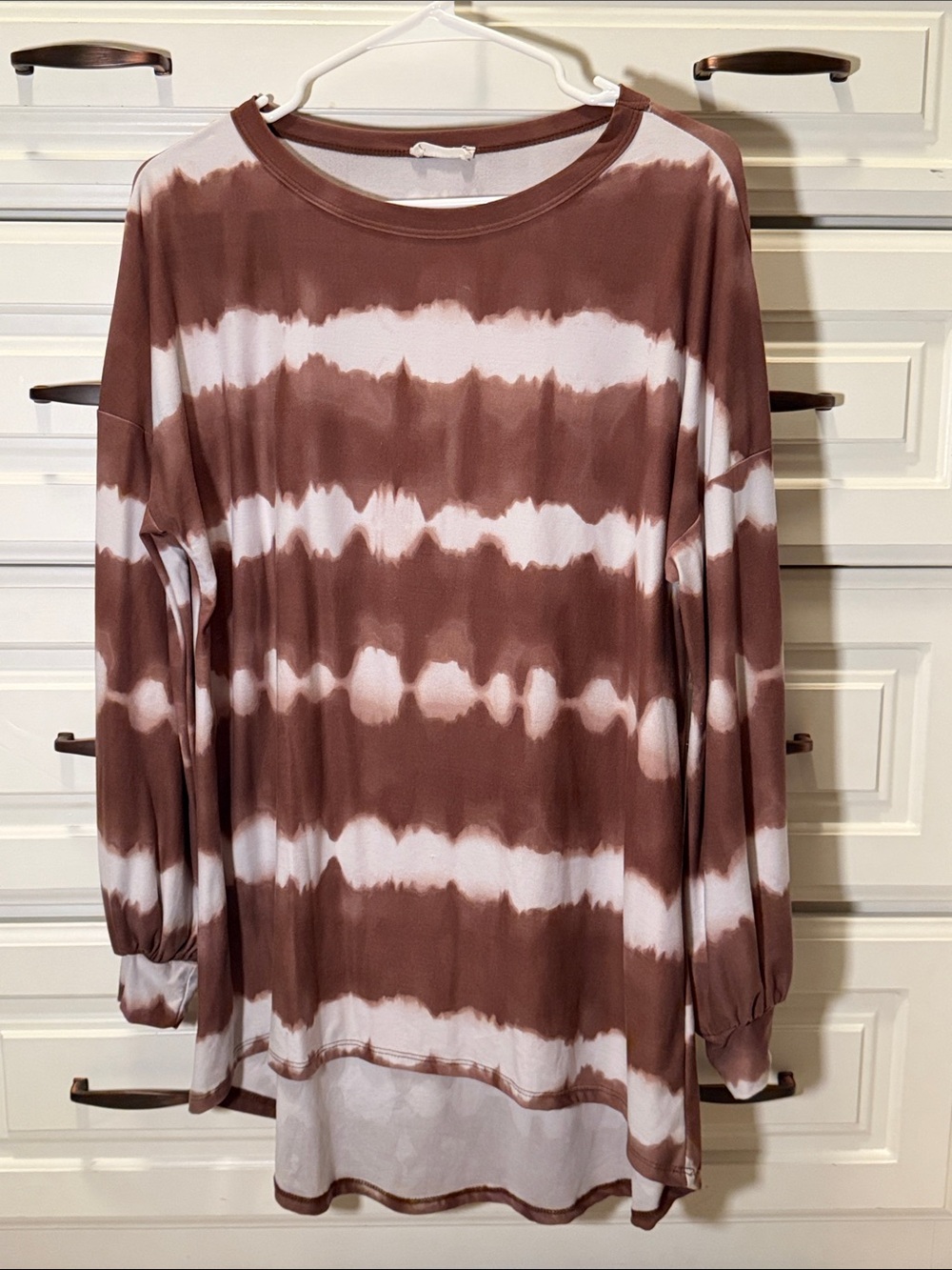 Relaxed Tie-Dye Long Sleeve Top in Brown and White